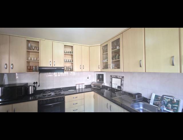 3 BEDROOM APARTMENT FOR SALE IN MORNINGSIDE